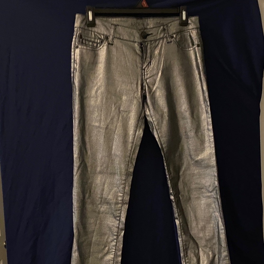 Arden B Metallic Silver Skinny Jeans
